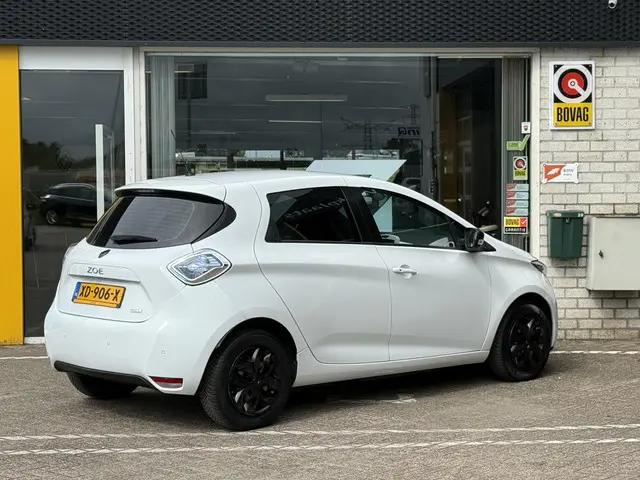 Renault ZOE R90 Life Black Line 41 kWh 2019 Elektrisch 24