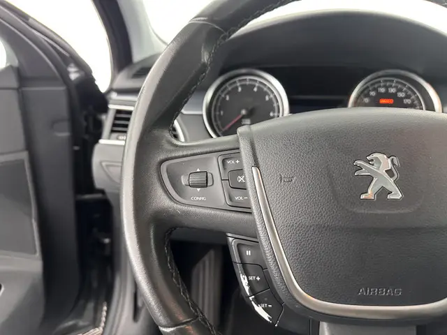 Peugeot 508 1.6 e-THP Première 2015 Benzine 18