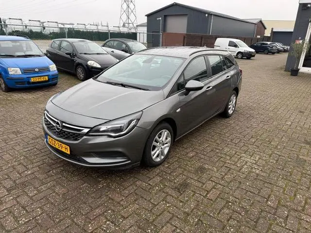 Opel Astra SPORTS TOURER 1.4 Turbo S/S 2019 Benzine 3