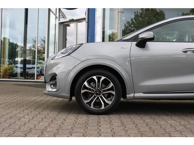 Ford Puma 1.0 EcoBoost Hybrid ST-Line X 2022 Benzine 42