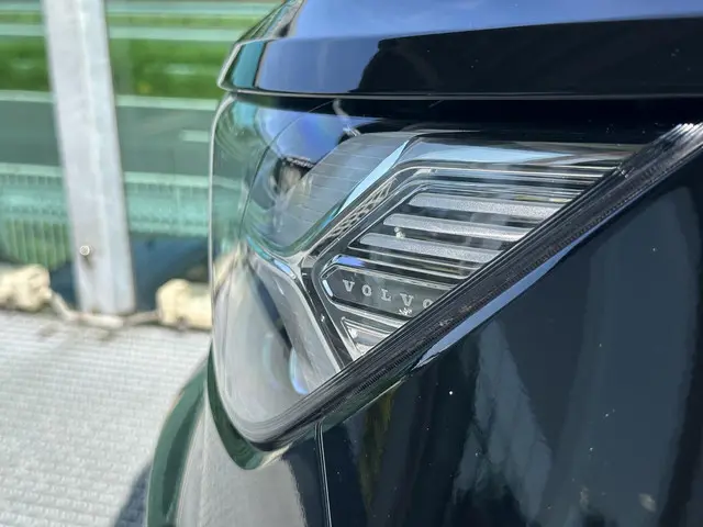 Volvo XC40 1.5 T3 R-Design 2019 Benzine 24