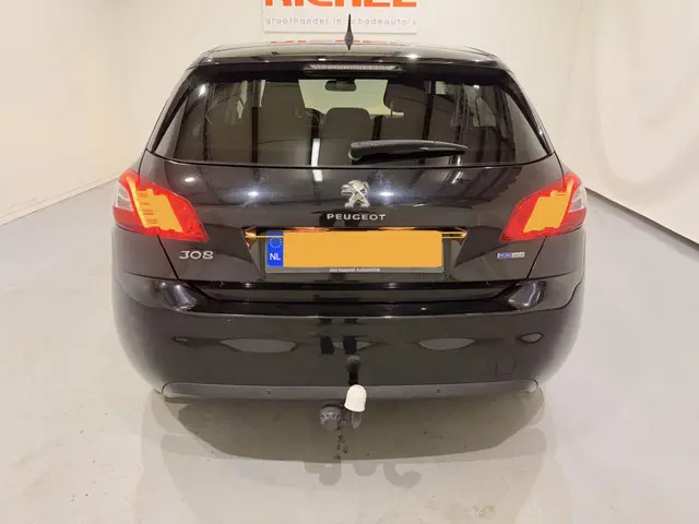 Peugeot 308 HB 1.2 Blue Lease Exe. Pano 2016 Benzine 5
