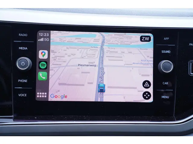 Volkswagen Polo 1.0 TSI Polo Comfortline 2019 Benzine 42