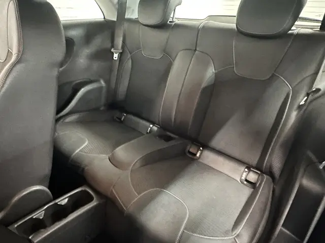 Opel ADAM 1.4 Glam 2013 Benzine 21