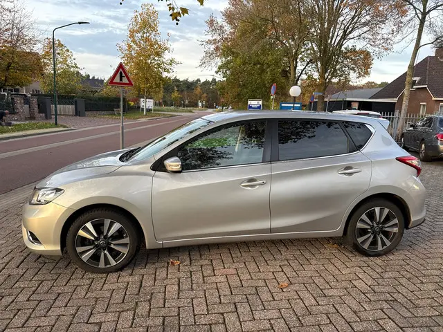 Nissan Pulsar 1.2 DIG-T Connect Edition 2015 Benzine 4