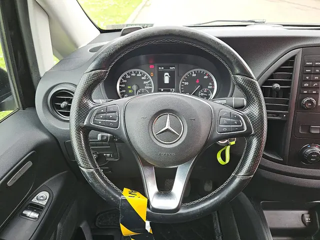 Mercedes-Benz Vito 114 2017 Diesel 13