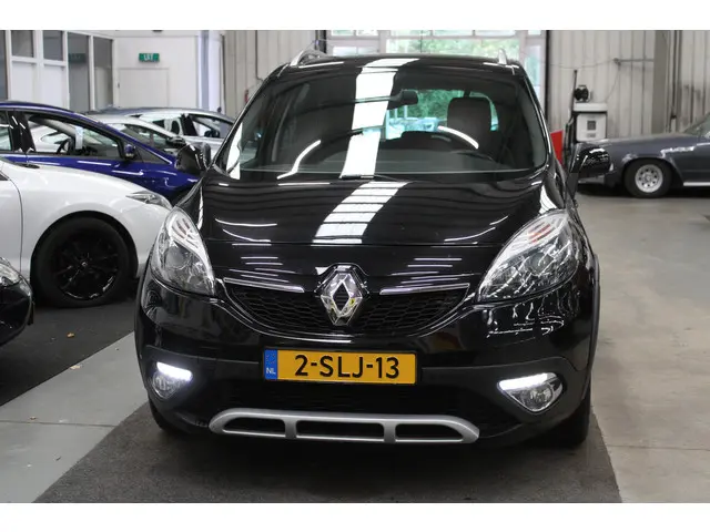Renault Scénic Xmod 1.2 TCe Bose 2013 Benzine 5