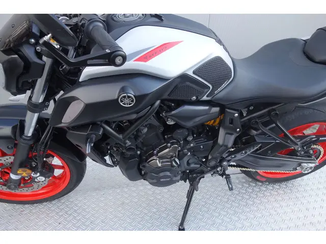 Yamaha MT 07 ABS 2019 Benzine 17