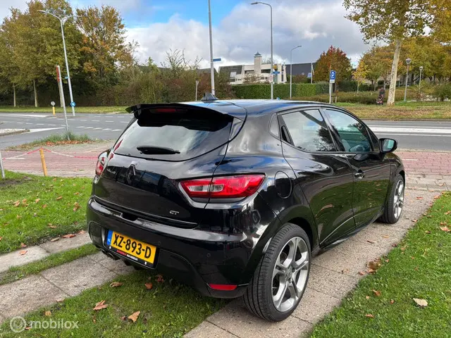 Renault Clio 1.2 GT|AUTOMAAT|CAMERA|PDC|AIRCO 2015 Benzine 5