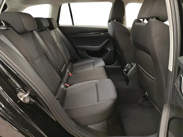 Škoda Octavia Combi 1.0 Business Edition 2022 Benzine 11