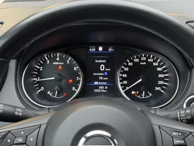 Nissan QASHQAI 1.3 DIG-T N-Connecta 2020 Benzine 25