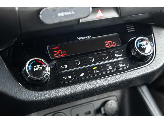 Kia Sportage 1.6 GDI 20th Anniversary 2013 Benzine 34