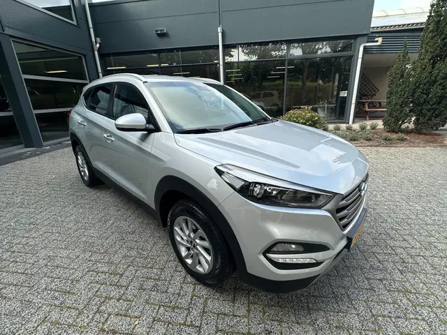 Hyundai Tucson 1.6 GDi i-Motion 41000 km 2017 Benzine 10