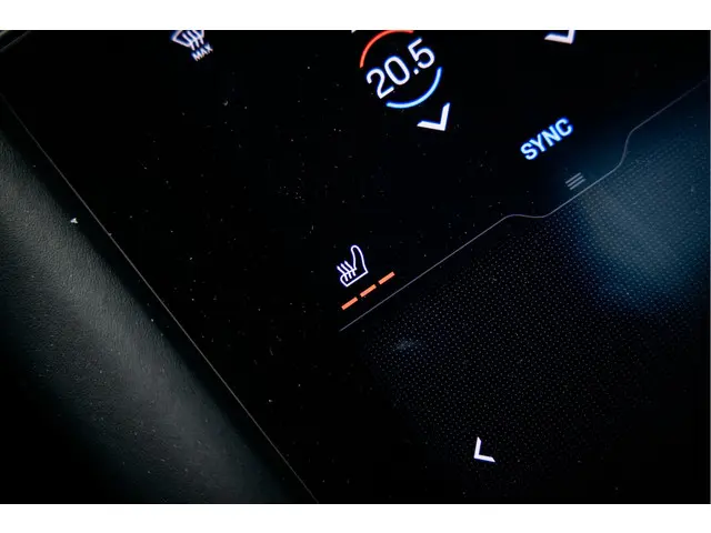 Porsche Taycan Performance 84 kWh 2023 Elektrisch 33