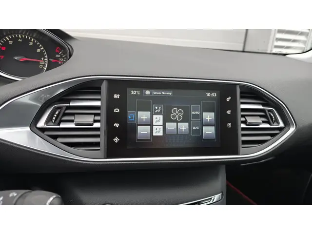 Peugeot 308 SW 1.2 PureTech Allure 2017 Benzine 19