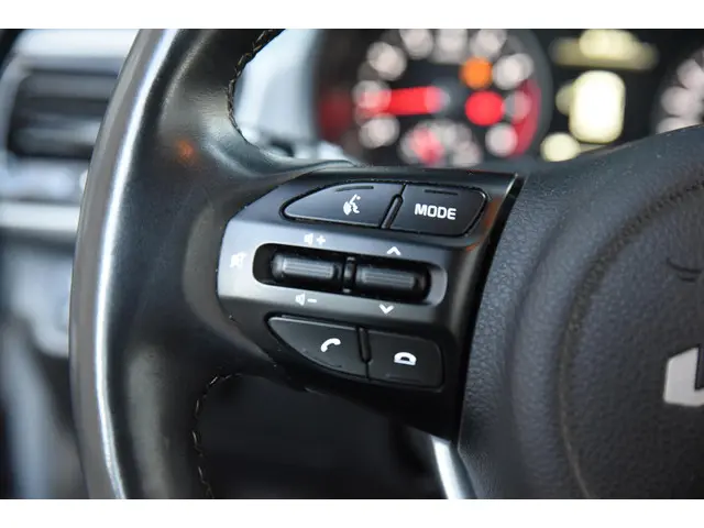 Kia Rio 1.2 Vision 2022 Benzine 18