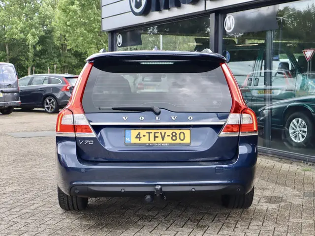 Volvo V70 D2 Nordic+ Automaat, excl BPM 2014 Diesel 12