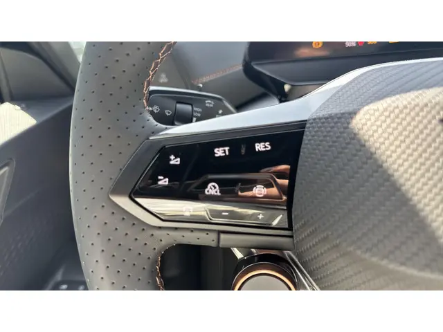 CUPRA Born Business 59 kWh 2024 Elektrisch 21