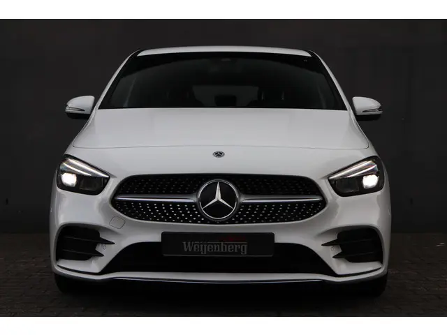 Mercedes-Benz B-Klasse 180 AMG 2019 Benzine 10