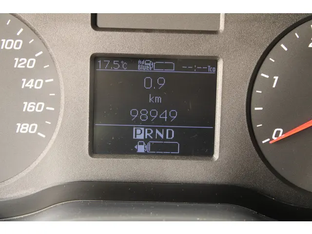 Mercedes-Benz Sprinter 319 CDI 3.0 V6 L2H2 2019 Diesel 19