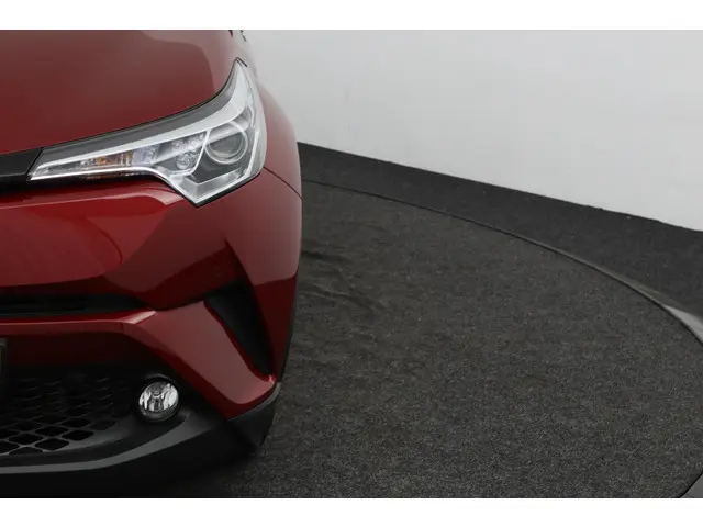 Toyota C-HR 1.8 Hybrid Style 2019 Hybride Benzine 36