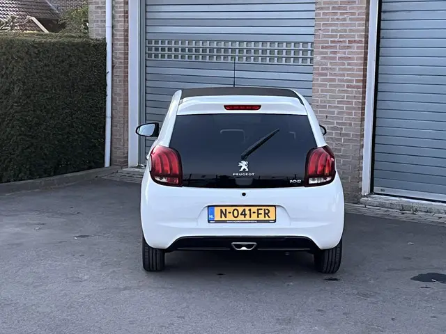 Peugeot 108 1.2 Puretech Allure 2015 Benzine 8