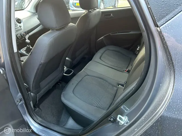 Hyundai i10 1.0i Comfort Airco 2018 Benzine 14