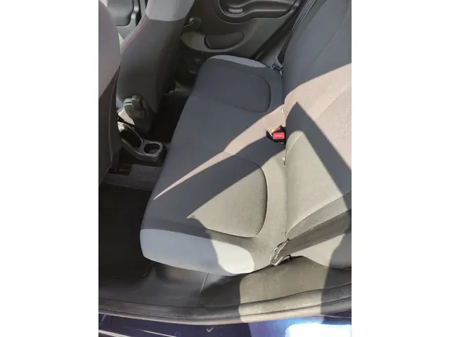 Fiat Panda 1.2 69 Lounge 2017 Benzine 10