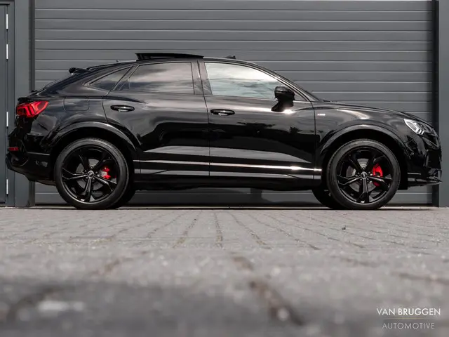 Audi Q3 Sportback 45 TFSI e S-Line 2022 Hybride Benzine 19