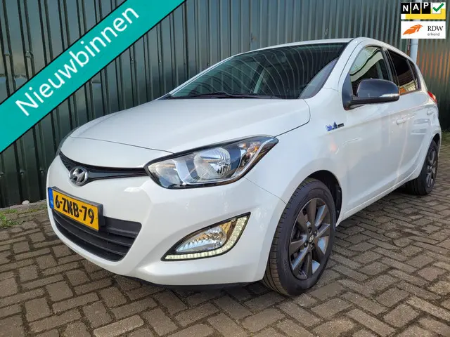 Hyundai i20 1.2 HP i-Motion 2015 Benzine