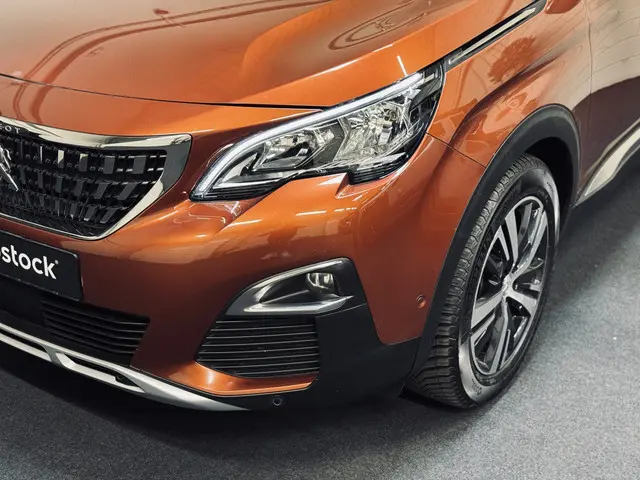 Peugeot 3008 1.2 PureTech Allure 2020 Benzine 24