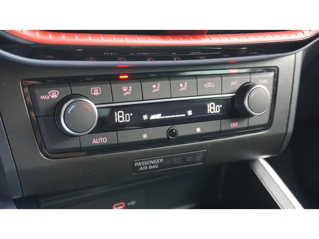 SEAT Arona 1.0 TSI 95pk FR-Line 2024 Benzine 13
