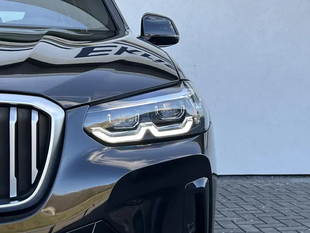 BMW X3 xDrive30e 2024 Hybride Benzine 15