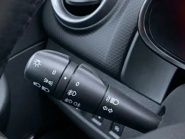 Renault Clio 0.9 TCe Limited 2016 Benzine 31