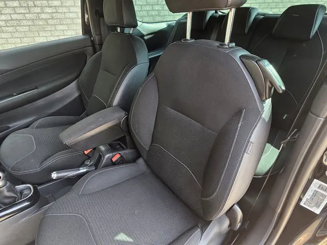 Citroën DS3 1.2 VTi So Chic Airco/Ccr 2014 Benzine 10