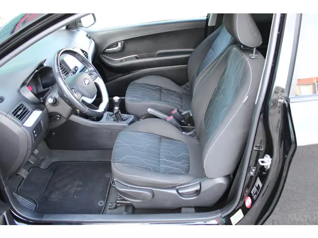 Kia Picanto 1.0 CVVT Design Edition 2013 Benzine 11