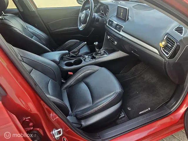 Mazda 3 2.0 GT-M nette auto vol opties!! 2015 Benzine 12