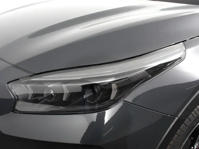 Kia XCeed 1.6 GDi PHEV DynamicLine 2025 Hybride Benzine 24