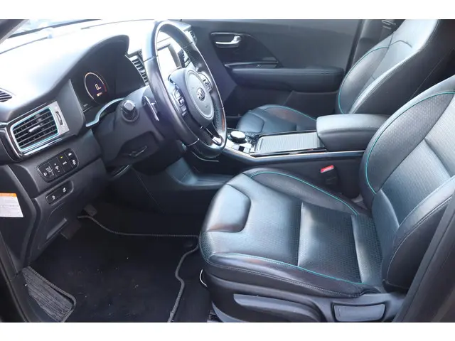 Kia e-Niro DynamicLine 64 kWh 2019 Elektrisch 21