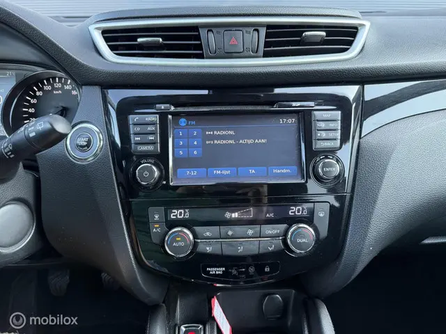 Nissan QASHQAI 1.2 N-Connecta 4 Cilinder 2016 Benzine 13