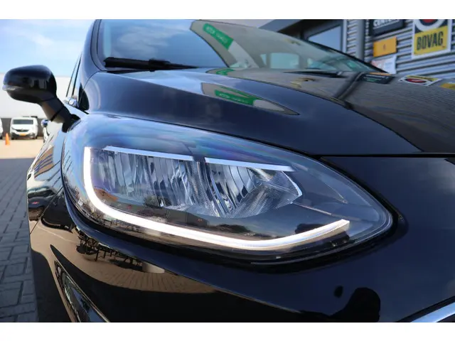 Ford Fiesta 1.0 Hybrid Titanium 2022 Hybride Benzine 12