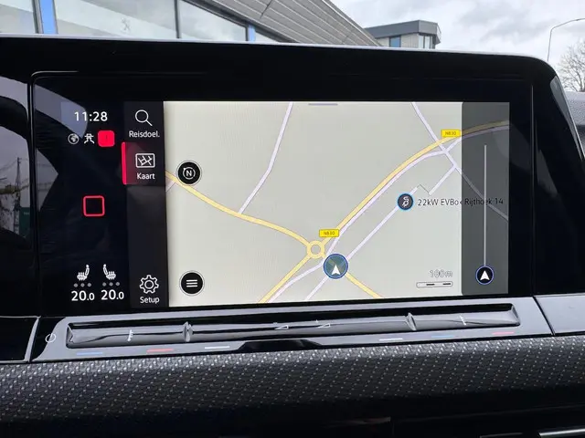 Volkswagen Golf 1.5 eTSI R-Line 2022 Benzine 23