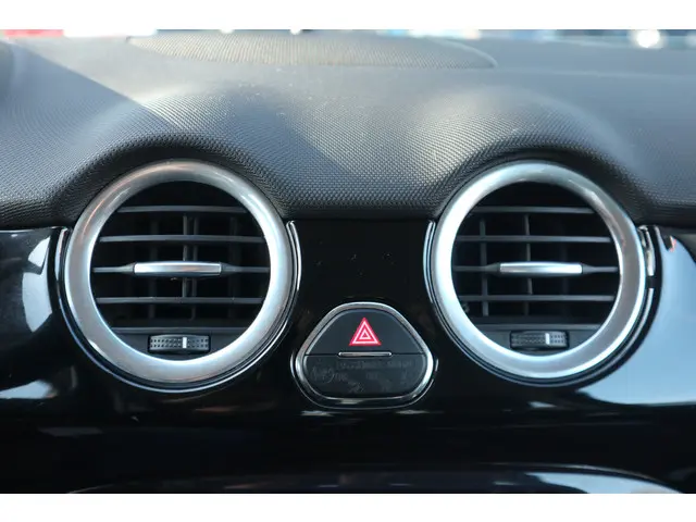 Opel ADAM 1.4 Glam 2013 Benzine 17