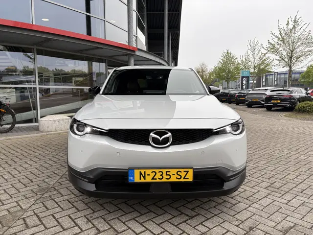 Mazda MX-30 e-SkyActiv 145 36 kWh 2021 Elektrisch 22
