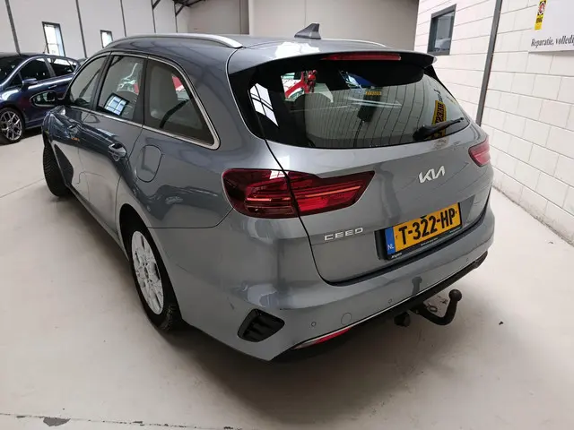 Kia Ceed Sportswagon 1.5 T-GDi DynamicLine 2023 Benzine 8
