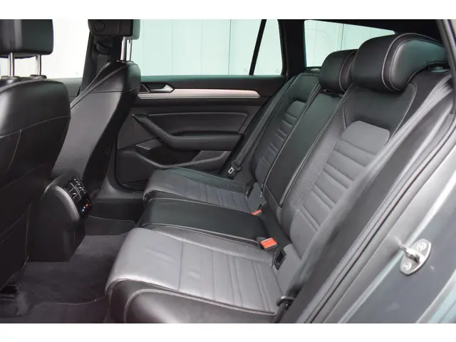 Volkswagen Passat Variant 1.8 TSI 2016 Benzine 17