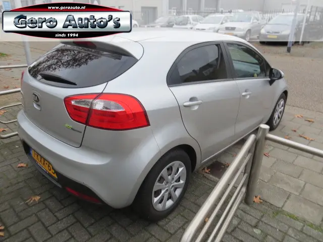Kia Rio 1.2 CVVT Plus Pack 2013 Benzine 5