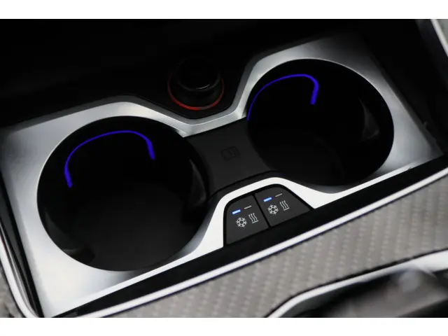 BMW X5 xDrive45e High Executive 2021 Hybride Benzine 73