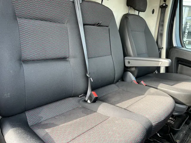 Opel Movano 35 2.2D 165 L2H2 Edition 2022 Diesel 23