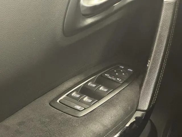 Renault Kadjar 1.3 TCe 140 Black Edition 2021 Benzine 24